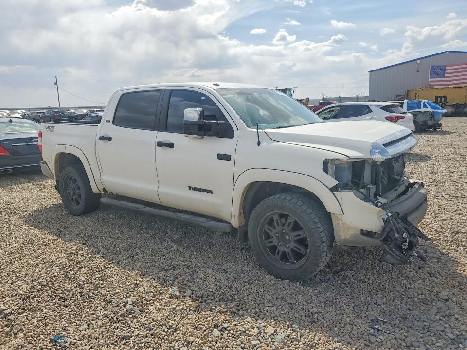 2017 Toyota Tundra VIN 5TFEW5F19HX215493 COPART salvage auction — FRONT END, Tx - Salvage Vehicle Title, sold $7,100 on 2026-07-14 (photo 4)