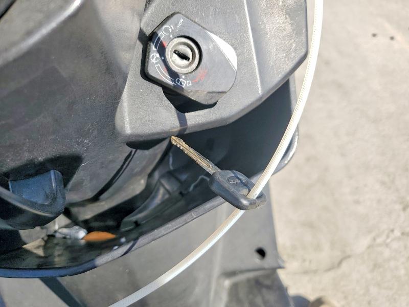 2022 VIN RFVBFBF98N1002577 COPART salvage auction — MINOR DENT/SCRATCHES, CA - SALVAGE CERTIFICATE, sold $175 on 2026-07-16 (photo 8)