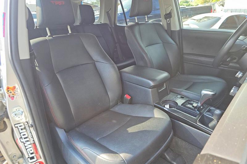 2020 Toyota 4runner VIN JTEBU5JR1L5756902 COPART salvage auction — NORMAL WEAR, Ca - Certificate Of Title (P), sold $16,400 on 2026-07-09 (photo 5)
