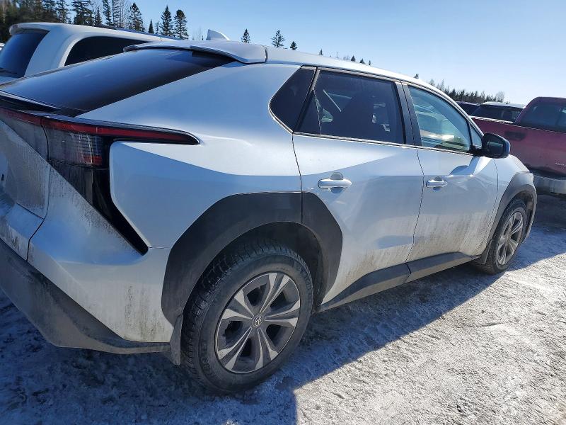 2025 Toyota Bz4x VIN JTMAAAAA5SA072789 COPART salvage auction — FRONT END, Qc - Gravement Accidente, sold $14,500 on 2026-07-07 (photo 3)