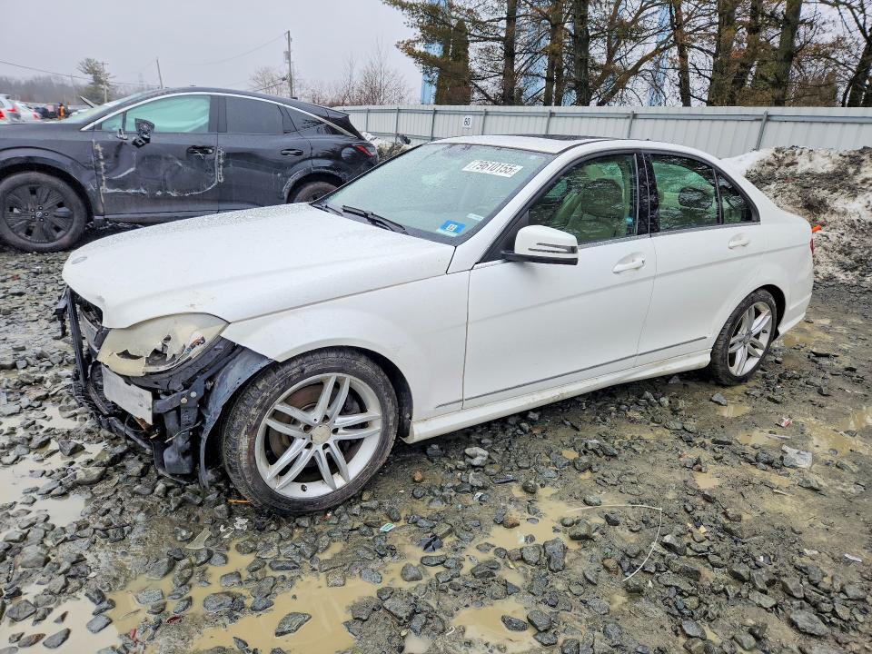 2014 Mercedes-benz C-klasse VIN WDDGF8AB7EA956868 COPART salvage auction — FRONT END, Nj - Cert Of Title-Salvage, sold $1,700 on 2026-08-05 (photo 1)