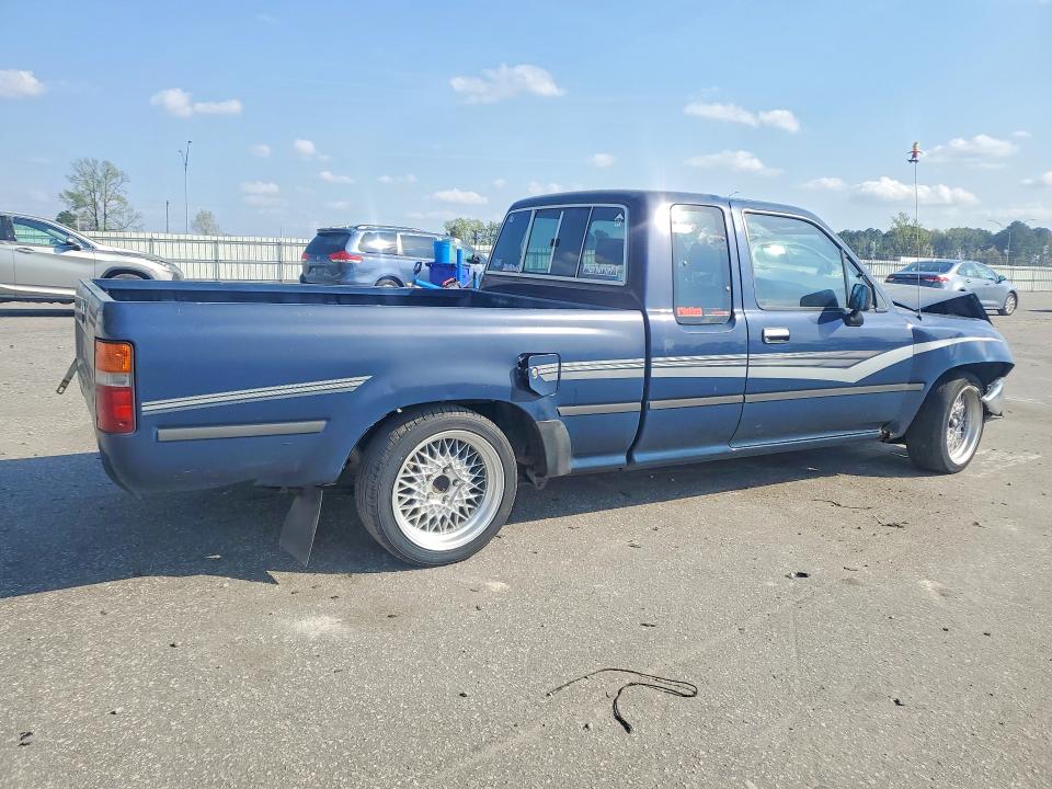 1990 Toyota Pickup VIN JT4VN93DXL5016269 COPART salvage auction — FRONT END, Nc - Salvage Certificate Of Title, sold $2,450 on 2026-07-16 (photo 3)
