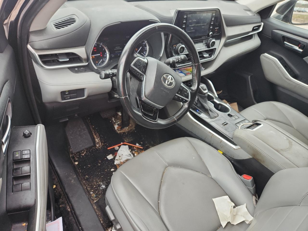 2021 Toyota Highlander VIN 5TDGZRAHXMS043650 COPART salvage auction — Front End, NC - SALVAGE CERTIFICATE OF TITLE, sold $15,100 on 2026-07-07 (photo 8)
