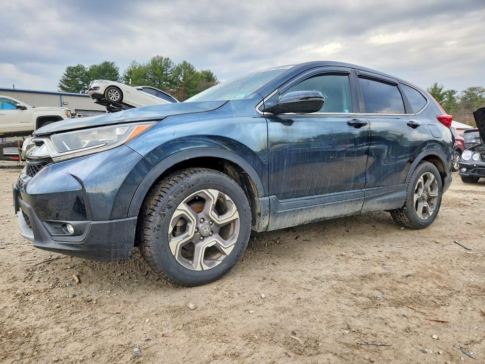 2018 Honda Cr-v VIN 7FARW2H87JE102026 COPART salvage auction — MINOR DENT/SCRATCHES, Nh - Certificate Of Title (P), sold $1,150 on 2026-07-30 (photo 1)