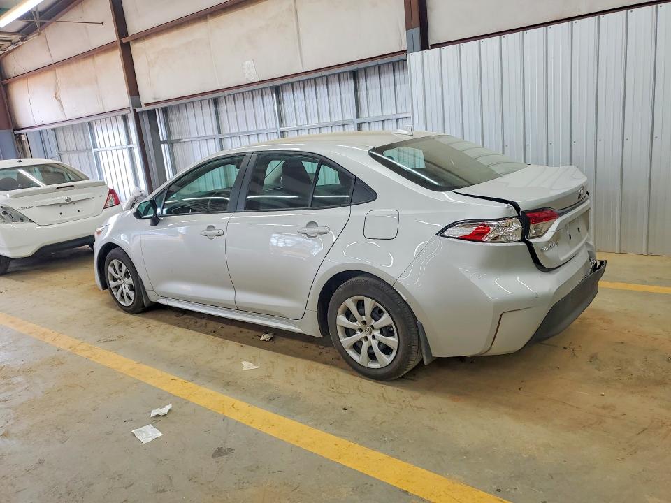 2025 Toyota Corolla VIN 5YFB4MDE7SP322203 COPART salvage auction — REAR END, Nc - Salvage Certificate Of Title, sold $6,900 on 2026-07-15 (photo 2)