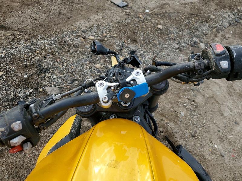 2024 Triumph motorcycle Street VIN SMTA614K9RTBT0914 COPART salvage auction — FRONT END, IL - SALVAGE CERTIFICATE, sold $450 on 2026-07-09 (photo 7)