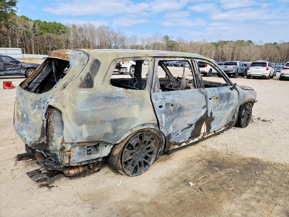 2021 Kia Telluride VIN 5XYP3DHC4MG098056 COPART salvage auction — BURN, NC - SALVAGE CERTIFICATE OF TITLE, sold $275 on 2026-07-24 (photo 3)