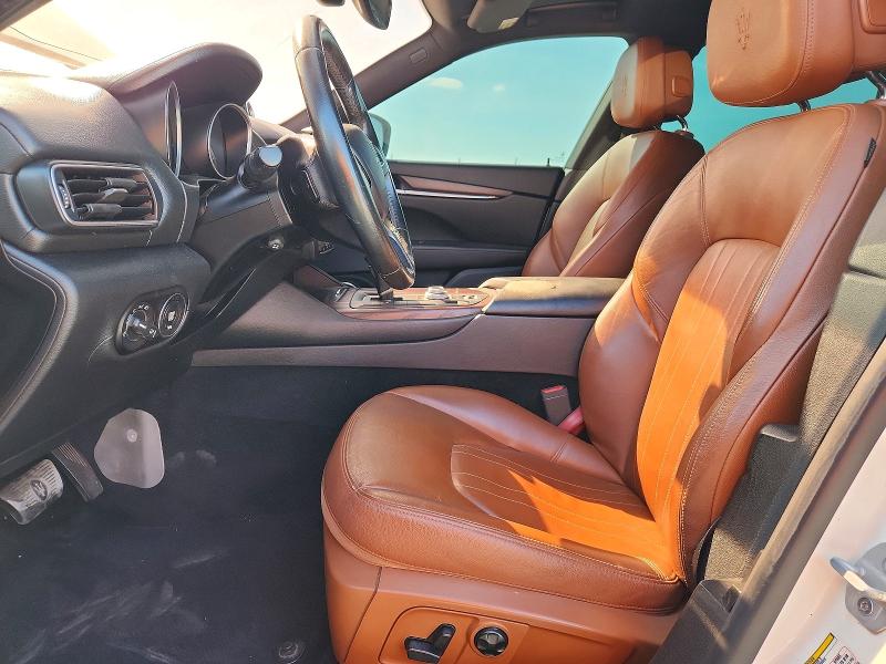 2018 Maserati Levante VIN ZN661XUAXJX278981 COPART salvage auction — NORMAL WEAR, Tx - Certificate Of Title, sold $7,800 on 2026-07-20 (photo 7)