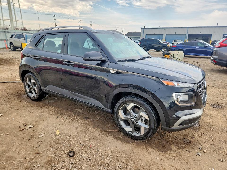2024 Hyundai Venue VIN KMHRC8A3XRU330039 COPART salvage auction — HAIL, Il - Salvage Certificate, sold $6,000 on 2026-07-10 (photo 4)