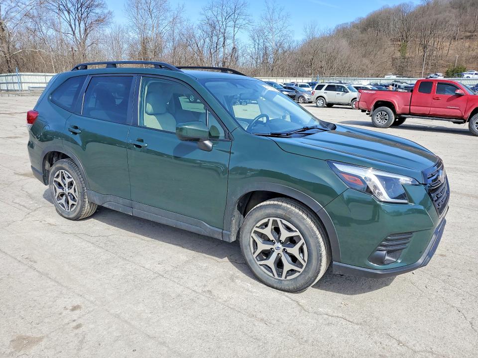 2022 Subaru Forester VIN JF2SKAEC4NH520191 COPART salvage auction — SIDE, Pa - Certificate Of Salvage, sold $5,700 on 2026-07-02 (photo 4)