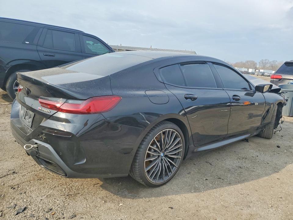 2020 BMW M8 VIN WBAGV8C08LBP48916 COPART salvage auction — FRONT END, In - Cert Of Title-Salvage Title, sold $4,000 on 2026-08-03 (photo 3)