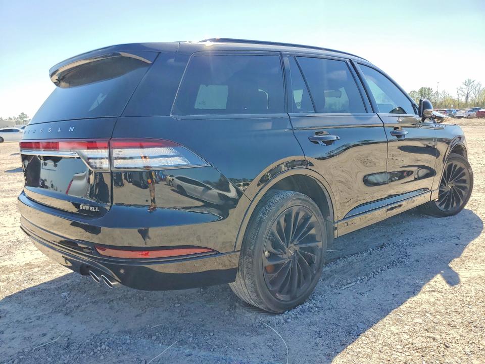 2023 Lincoln Aviator VIN 5LM5J7XC3PGL02050 COPART salvage auction — FRONT END, Tx - Salvage Vehicle Title, sold $13,900 on 2026-07-28 (photo 3)