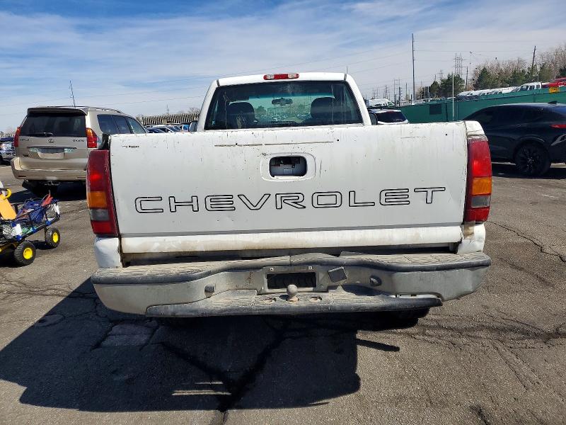 2001 Chevrolet Silverado VIN 1GCHK24U21E261639 COPART salvage auction — SIDE, Co - Dis/Dlr/Exp Only Clean Title, sold $2,100 on 2026-07-23 (photo 6)