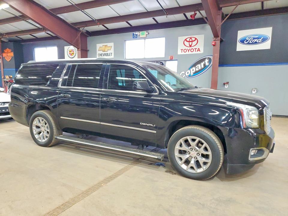 2016 Gmc Yukon xl VIN 1GKS2HKJXGR334912 COPART salvage auction — MINOR DENT/SCRATCHES, Pa - Cert Of Title, sold $7,600 on 2026-07-17 (photo 4)