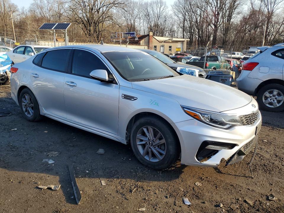 2020 Kia Optima VIN 5XXGT4L33LG411494 COPART salvage auction — WATER/FLOOD, Id - Salvage Certificate Of Title, sold $475 on 2026-07-28 (photo 4)