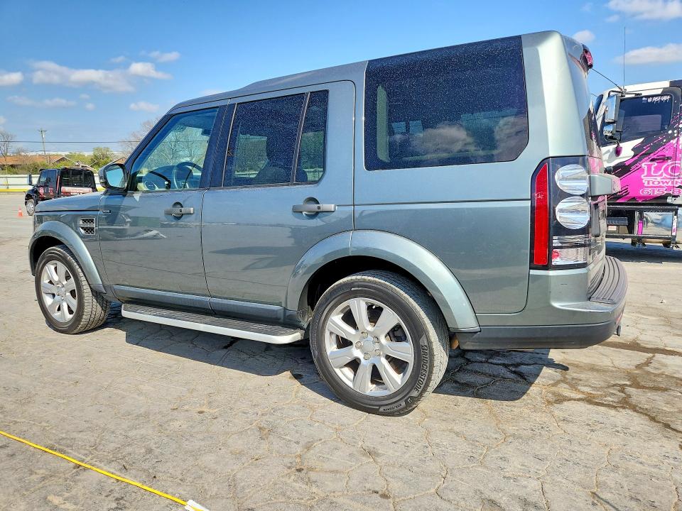 2016 Land rover Lr4 VIN SALAG2V60GA783049 COPART salvage auction — MINOR DENT/SCRATCHES, Tn - Certificate Of Title, sold $2,600 on 2026-07-13 (photo 2)