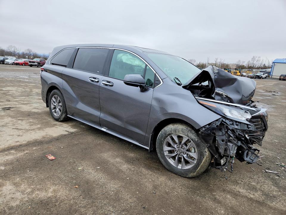 2025 Toyota Sienna VIN 5TDYSKFC4SS181260 COPART salvage auction — FRONT END, Pa - Certificate Of Salvage, sold $6,200 on 2026-07-14 (photo 4)