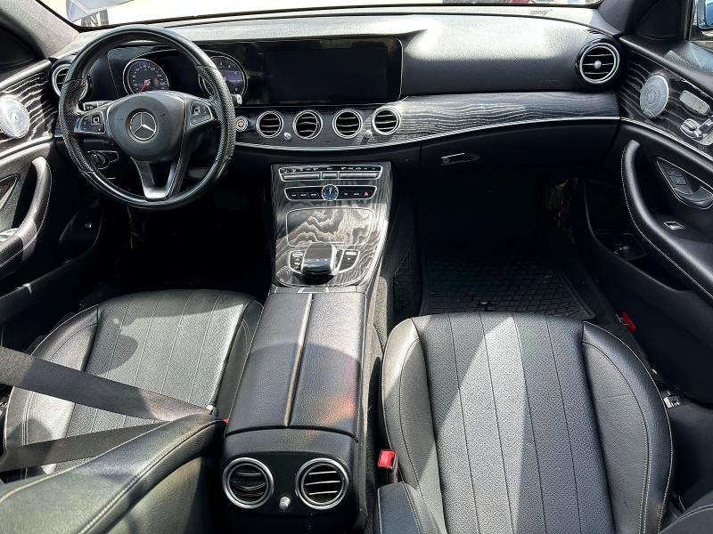 2018 Mercedes-benz E-class VIN WDDZF6GB8JA360831 COPART salvage auction — MINOR DENT/SCRATCHES, Md - Certificate Of Title (P), sold $11,500 on 2026-07-29 (photo 5)
