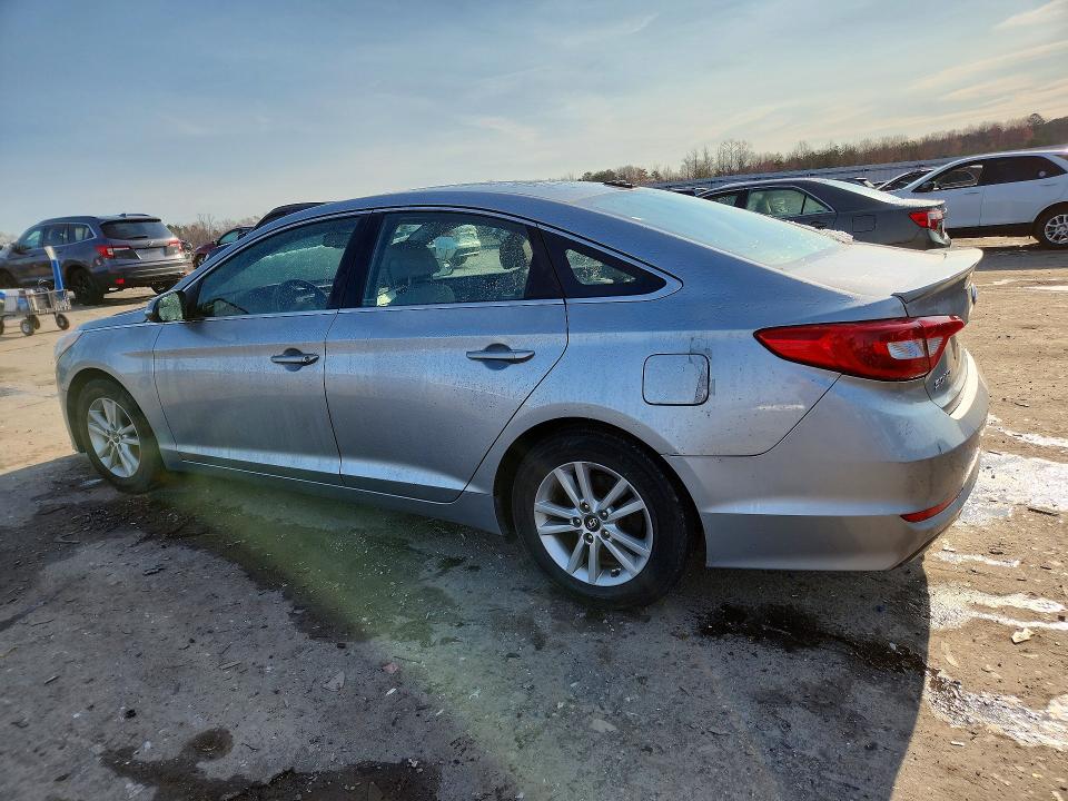 2015 Hyundai Sonata VIN 5NPE24AA3FH133233 COPART salvage auction — MINOR DENT/SCRATCHES, Wv - Certificate Of Title, sold $200 on 2026-07-02 (photo 2)