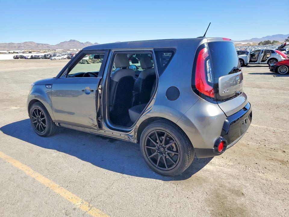 2016 Kia Soul VIN KNDJP3A50G7324174 COPART salvage auction — SIDE, Salvage Title, sold $275 on 2026-07-30 (photo 2)