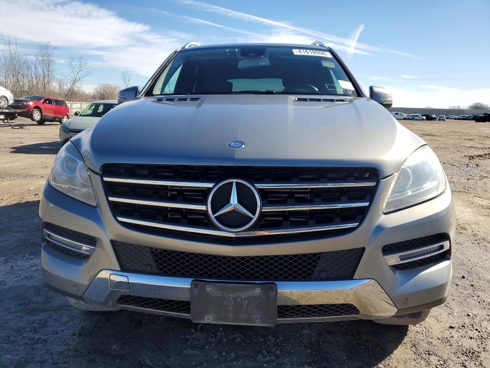 2014 Mercedes-benz Ml-class VIN 4JGDA2EB8EA402690 COPART salvage auction — NORMAL WEAR, Ny - Certificate Of Title, sold $6,500 on 2026-07-08 (photo 5)