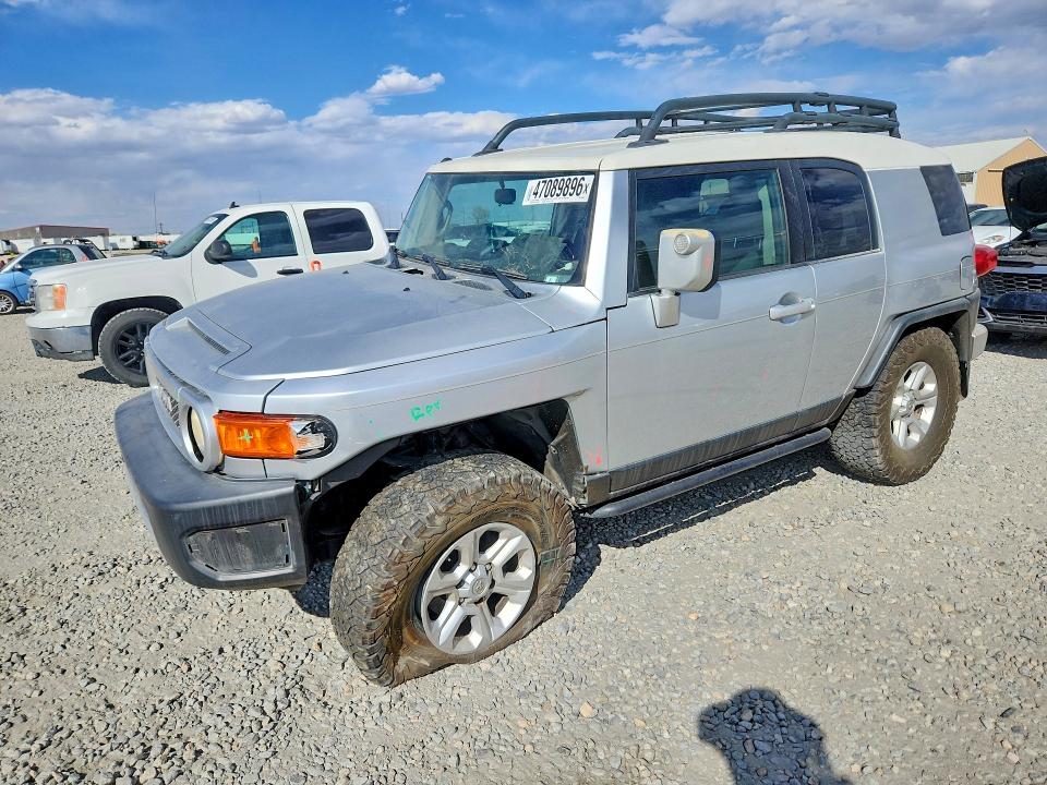 2007 Toyota Fj cruiser VIN JTEBU11F770014991 COPART salvage auction — FRONT END, Co - Salvage Title, sold $2,150 on 2026-07-28 (photo 1)