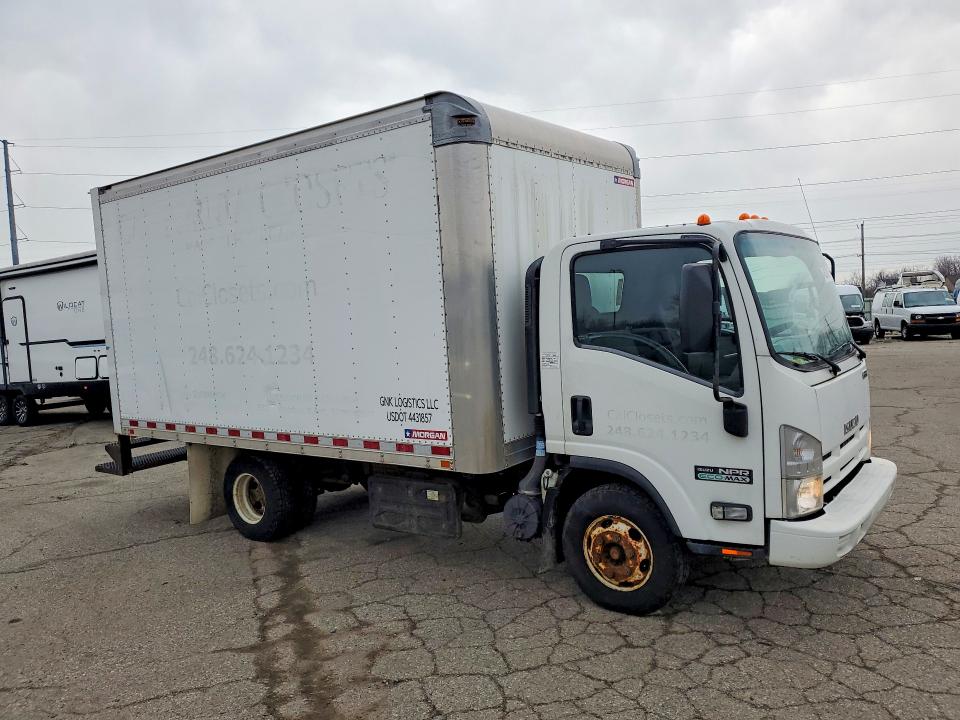 2014 Isuzu Npr VIN JALB4W171E7400996 COPART salvage auction — MINOR DENT/SCRATCHES, Mi - Dealer Only Clean Title, sold $6,250 on 2026-07-21 (photo 4)