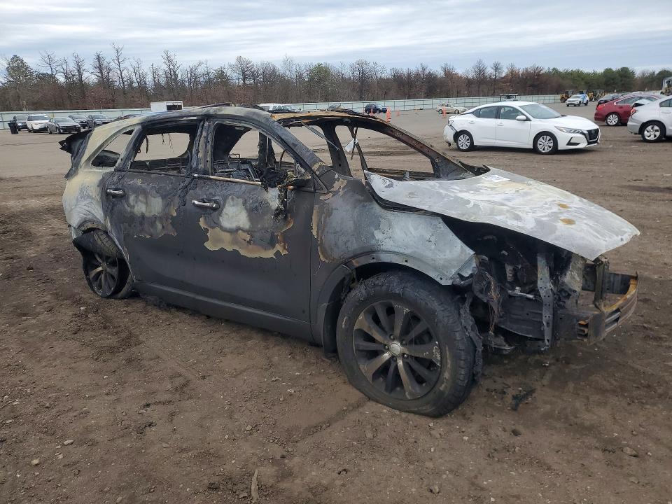 2016 Kia Sorento VIN 5XYPH4A55GG099234 COPART salvage auction — BURN, Ny - Mv-907A Salvage Certificate, sold $80 on 2026-07-27 (photo 4)