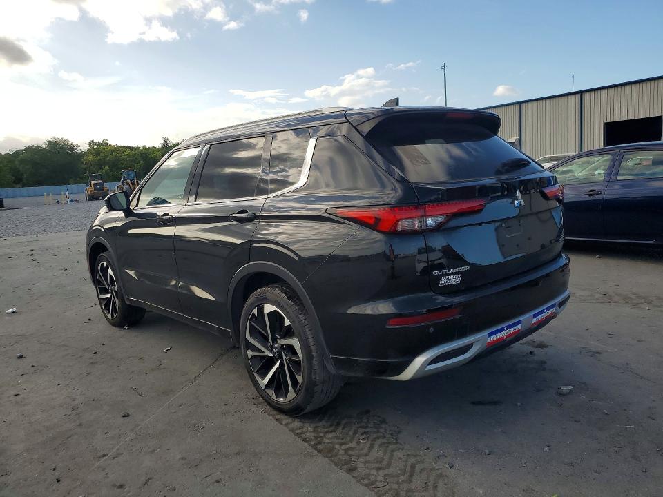 2022 Mitsubishi Outlander VIN JA4J3VA85NZ014616 COPART salvage auction — MINOR DENT/SCRATCHES, Fl - Certificate Of Title (P), sold $10,500 on 2026-07-08 (photo 2)