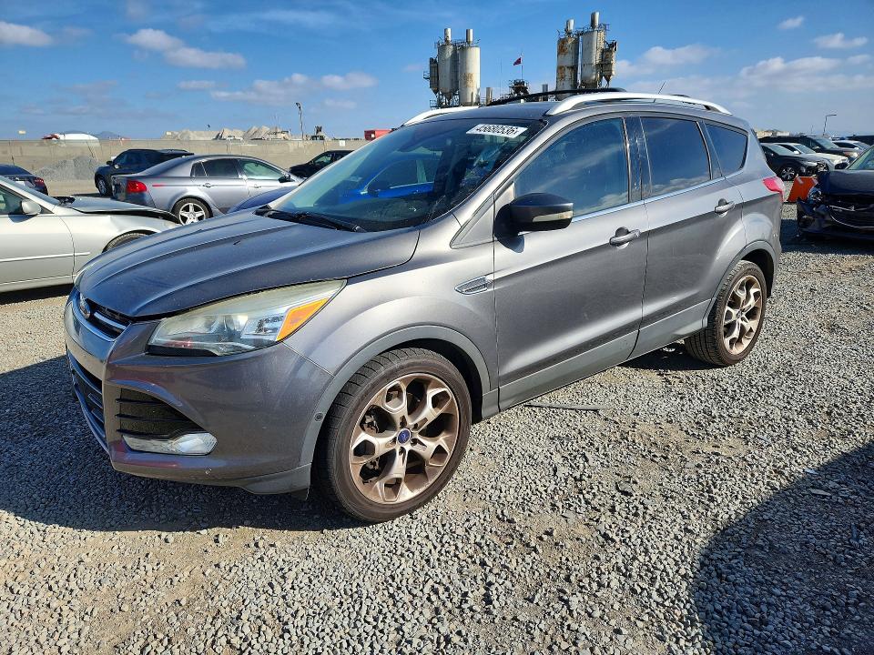 2014 Ford Escape VIN 1FMCU0J97EUE13530 — COPART salvage auction photo