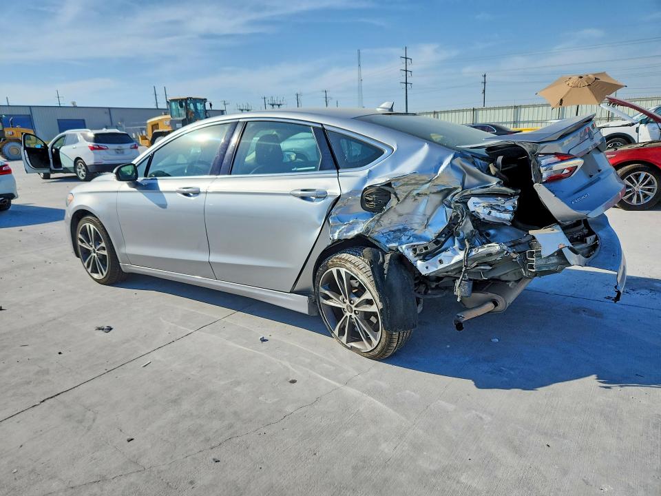 2020 Ford Fusion VIN 3FA6P0D99LR117312 COPART salvage auction — REAR END, Tx - Salvage Vehicle Title, sold $2,000 on 2026-07-02 (photo 2)