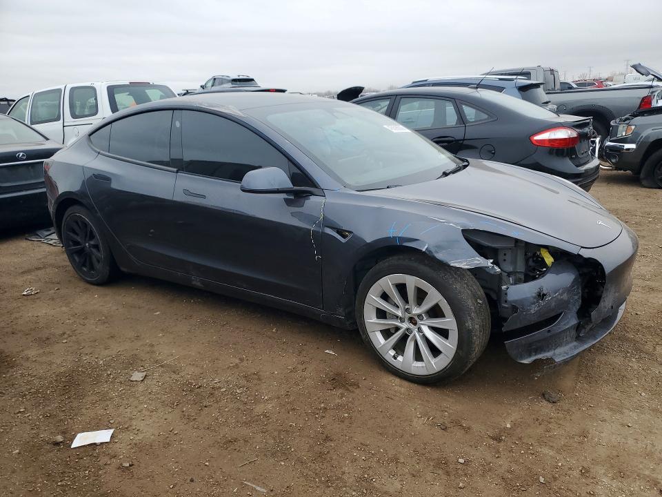2022 Tesla VIN 5YJ3E1EB0NF169698 COPART salvage auction — FRONT END, Il - Salvage Certificate, sold $8,700 on 2026-07-07 (photo 4)