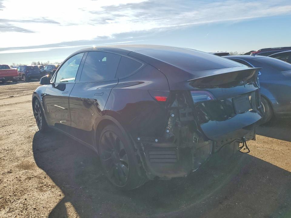 2022 Tesla Model y VIN 7SAYGDEF1NF326906 COPART salvage auction — REAR END, Il - Salvage Certificate, sold $12,800 on 2026-07-21 (photo 2)