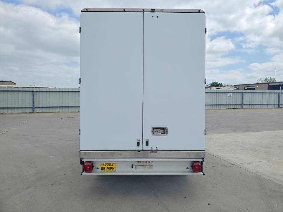 2022 Ford Transit VIN 1FDBW5Z82NKA39712 COPART salvage auction — NORMAL WEAR, Tx - Certificate Of Title, sold $17,000 on 2026-07-09 (photo 6)