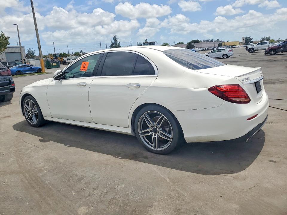 2019 Mercedes-benz E-klasse VIN WDDZF4JB4KA504289 COPART salvage auction — WATER/FLOOD, Fl - Certificate Of Title, sold $8,900 on 2026-07-27 (photo 2)