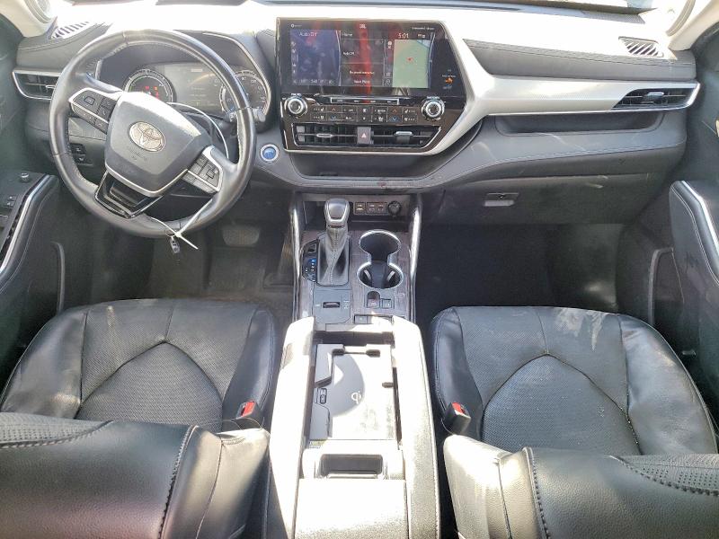 2022 Toyota Highlander VIN 5TDEBRCH3NS097379 COPART salvage auction — SIDE, Nv - Salvage Title, sold $17,500 on 2026-07-23 (photo 8)