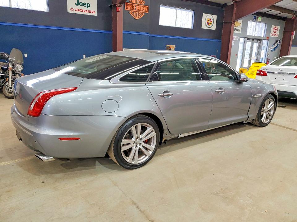 2011 Jaguar Xj series VIN SAJWA2GB6BLV07658 COPART salvage auction — FRONT END, Ct - Certificate Of Title, sold $2,950 on 2026-07-24 (photo 3)