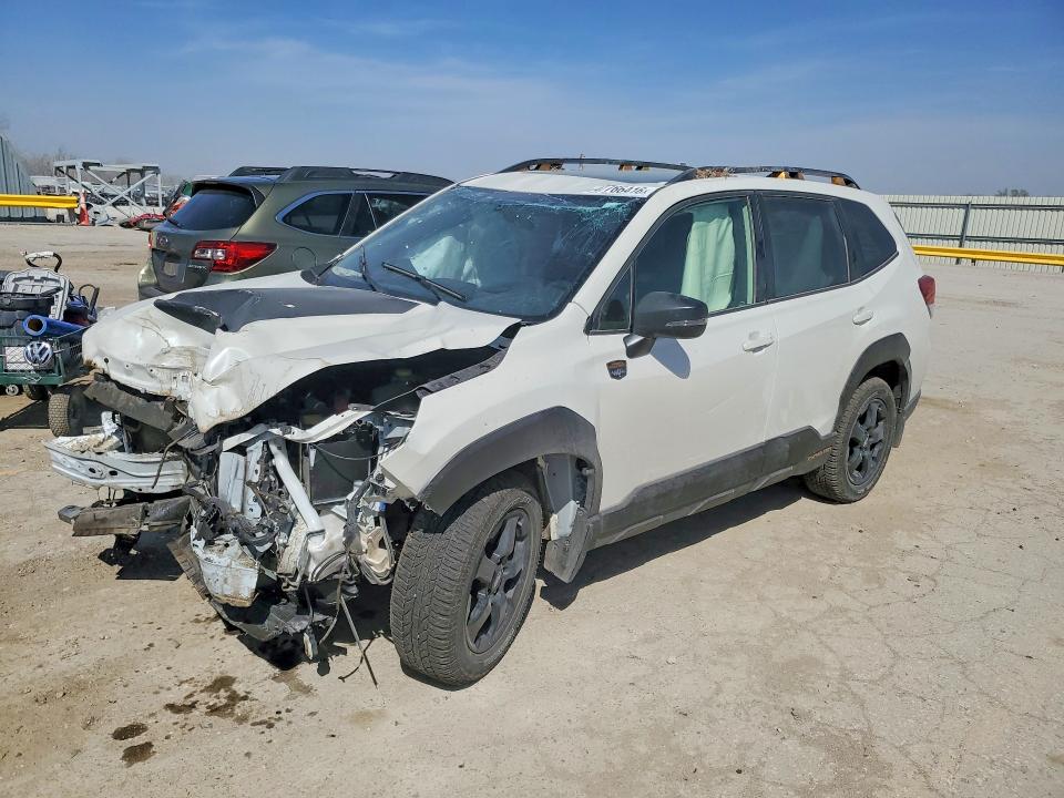 2024 Subaru Forester VIN JF2SKAJC2RH529693 COPART salvage auction — FRONT END, Ks - Cert Of Title-Salvage, sold $1,000 on 2026-07-06 (photo 1)