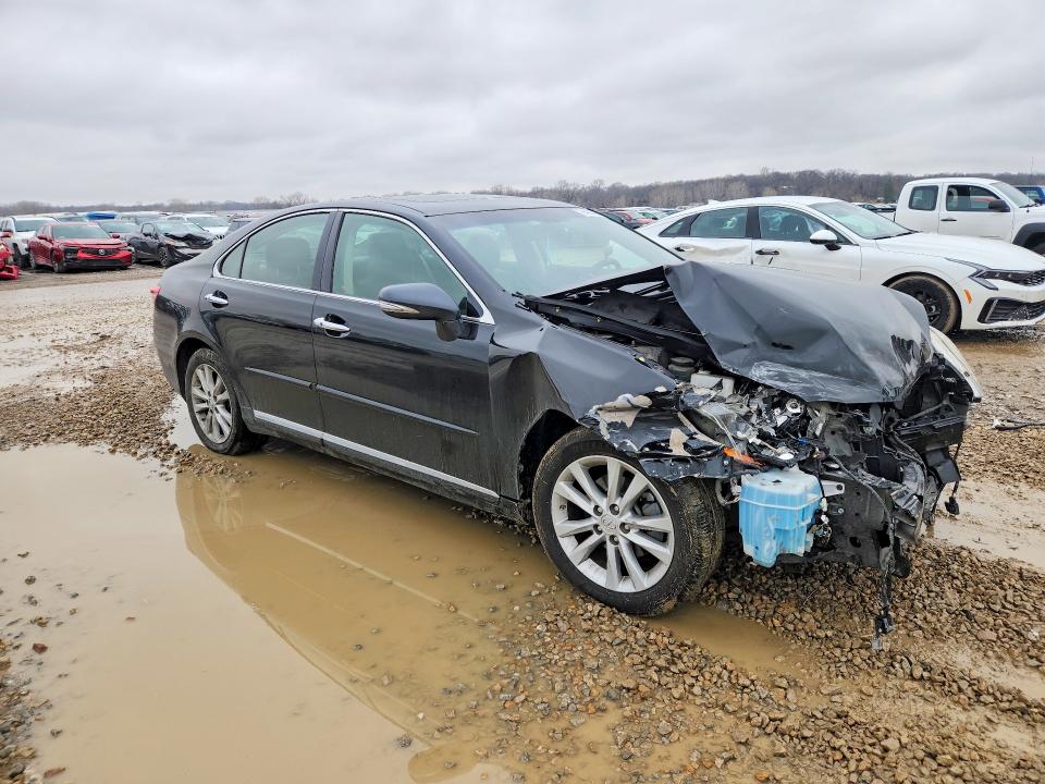 2011 Lexus Es 350 VIN JTHBK1EG7B2415000 COPART salvage auction — UNDERCARRIAGE, Wv - Salvage Certificate, sold $850 on 2026-07-07 (photo 4)