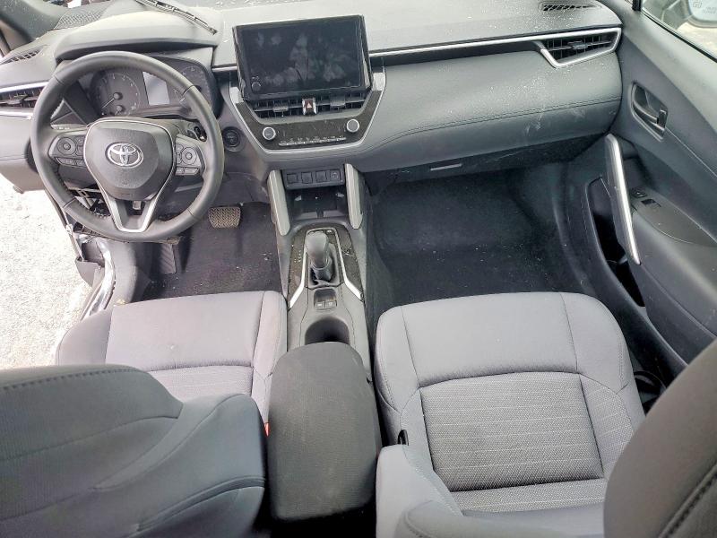 2025 Toyota VIN 7MUFBABG2SV086938 COPART salvage auction — ROLLOVER, Ma - Cert Of Title-Salvage, sold $5,400 on 2026-07-08 (photo 8)