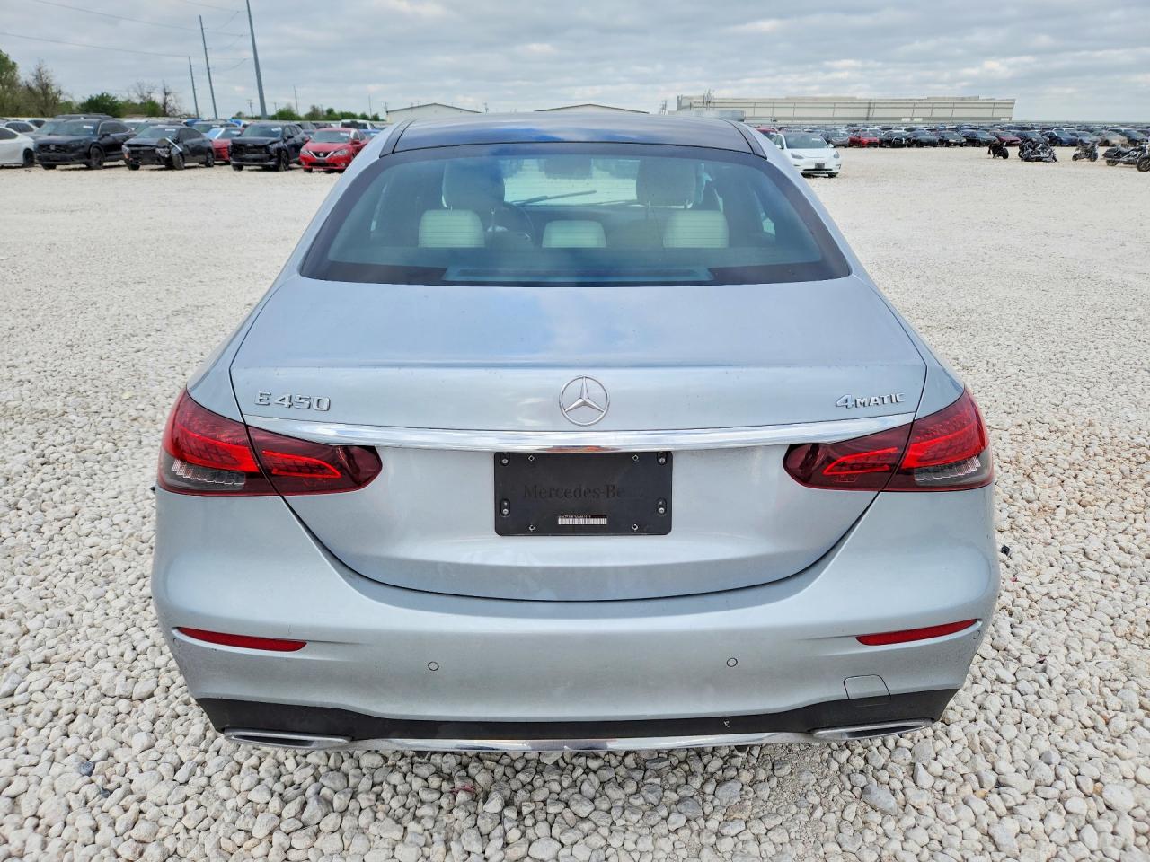 2021 Mercedes-Benz E-Class VIN W1KZF5KB7MA881979 COPART salvage auction — Front End, TX - SALVAGE VEHICLE TITLE, sold $15,599 on 2026-07-03 (photo 6)