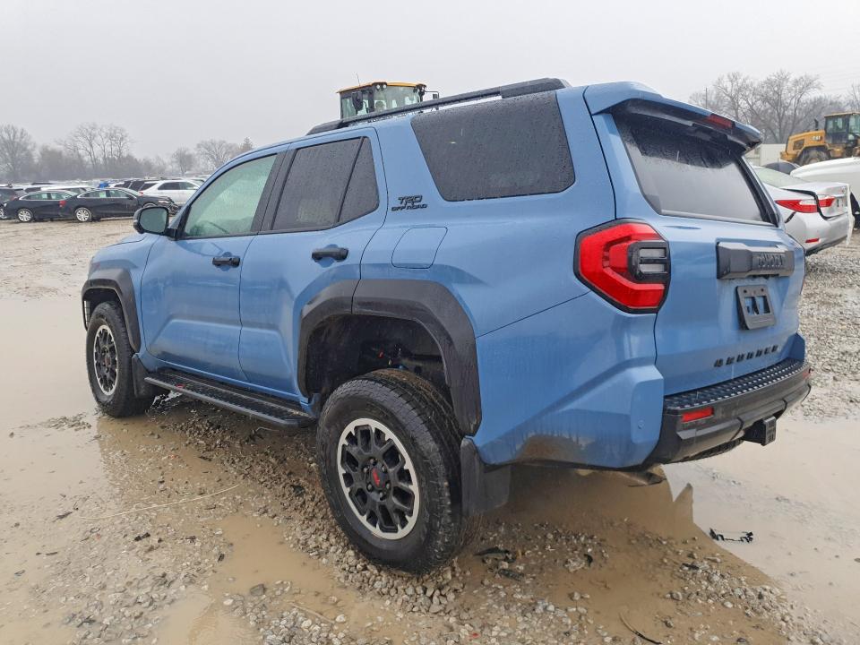 2025 Toyota 4runner VIN JTEVA5BR0S5024845 COPART salvage auction — Front End, OH - CERT OF TITLE-SALVAGE, sold $25,750 on 2026-06-12 (photo 2)