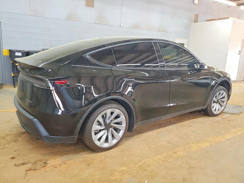 2026 Tesla Model y VIN 7SAYGDEE3TA454873 COPART salvage auction — FRONT END, Nc - Salvage Certificate Of Title, sold $8,000 on 2026-07-29 (photo 3)