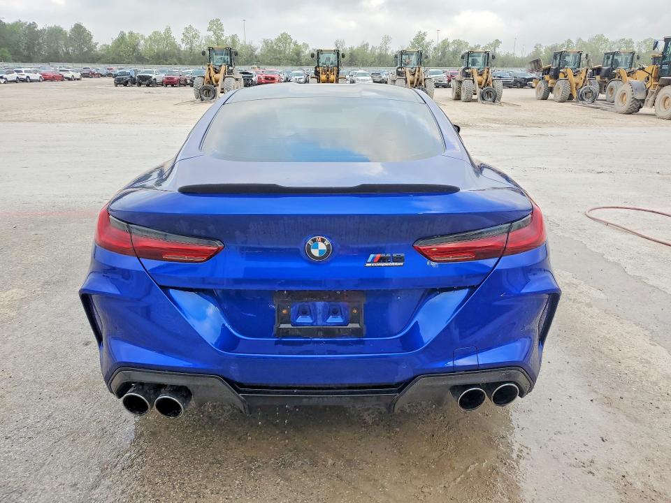 2024 BMW M8 VIN WBSAE0C09RCR46815 COPART salvage auction — WATER/FLOOD, Tx - Salvage Title-Flood Damage, sold $44,000 on 2026-07-28 (photo 6)