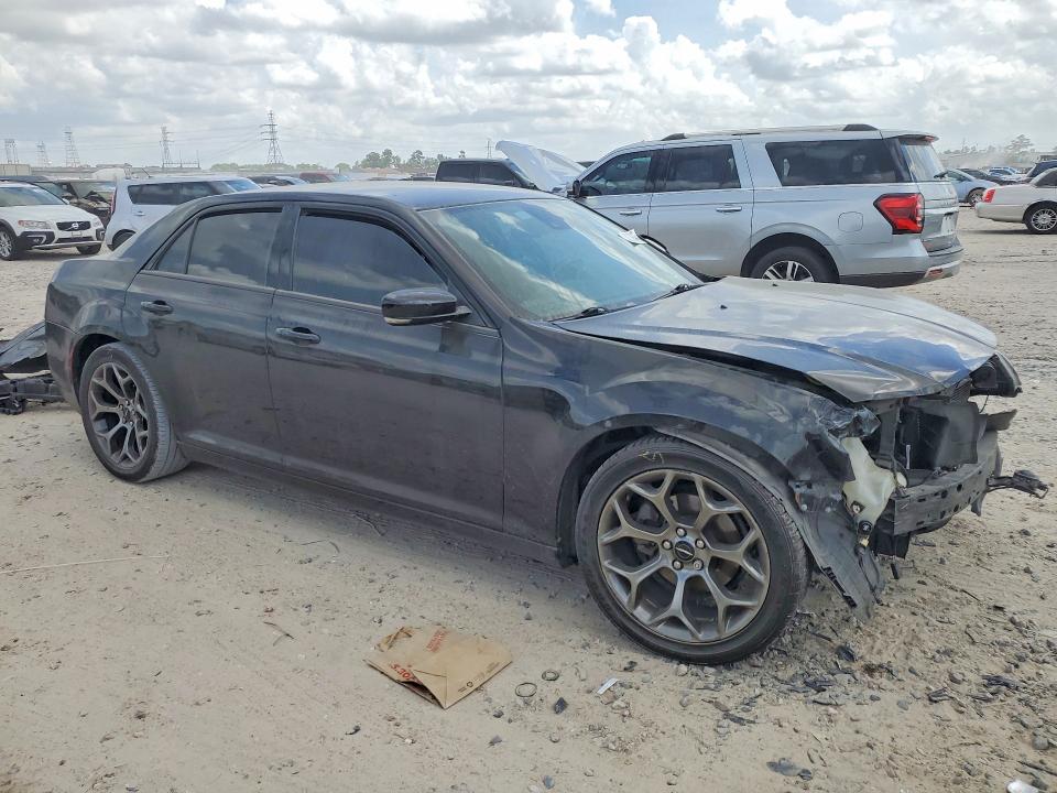 2018 Chrysler 300 VIN 2C3CCABG6JH223911 COPART salvage auction — FRONT END, Tx - Salvage Vehicle Title, sold $150 on 2026-07-21 (photo 4)