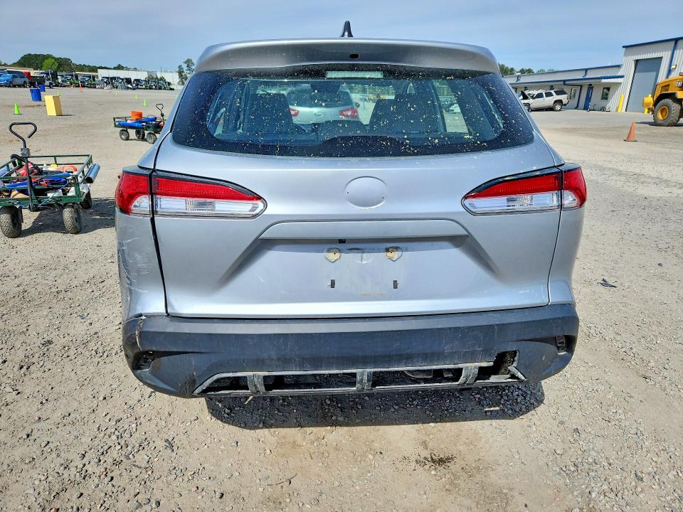 2024 Toyota Corolla cross VIN 7MUAAAAG7RV085731 COPART salvage auction — REAR END, Nc - Salvage Certificate Of Title, sold $9,000 on 2026-07-06 (photo 6)
