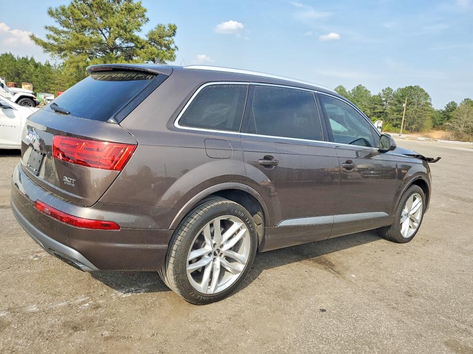 2017 Audi Q7 VIN WA1VABF78HD008929 COPART salvage auction — FRONT END, Sc - Cert Of Title-Salvage, sold $4,150 on 2026-07-10 (photo 3)