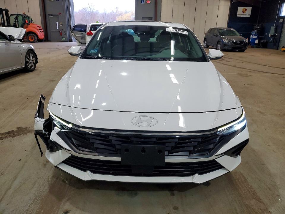 2024 Hyundai Elantra VIN KMHLS4DG2RU712615 COPART salvage auction — FRONT END, Salvage Title, sold $2,800 on 2026-07-23 (photo 5)