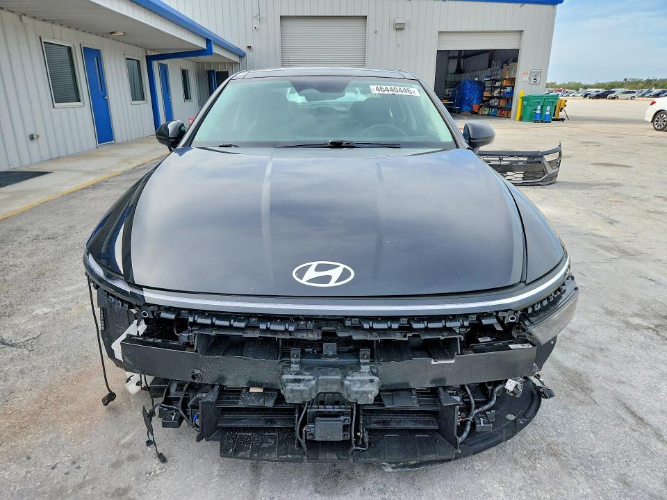 2025 Hyundai Sonata VIN KMHL54JJ7SA124708 COPART salvage auction — FRONT END, Salvage Title, sold $14,900 on 2026-07-22 (photo 5)