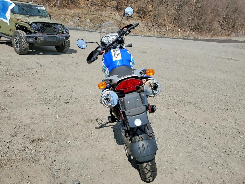 2005 BMW Other VIN WB10183A33ZF71238 COPART salvage auction — NORMAL WEAR, Ny - Cert Of Title-Parts Only, sold $925 on 2026-07-02 (photo 4)